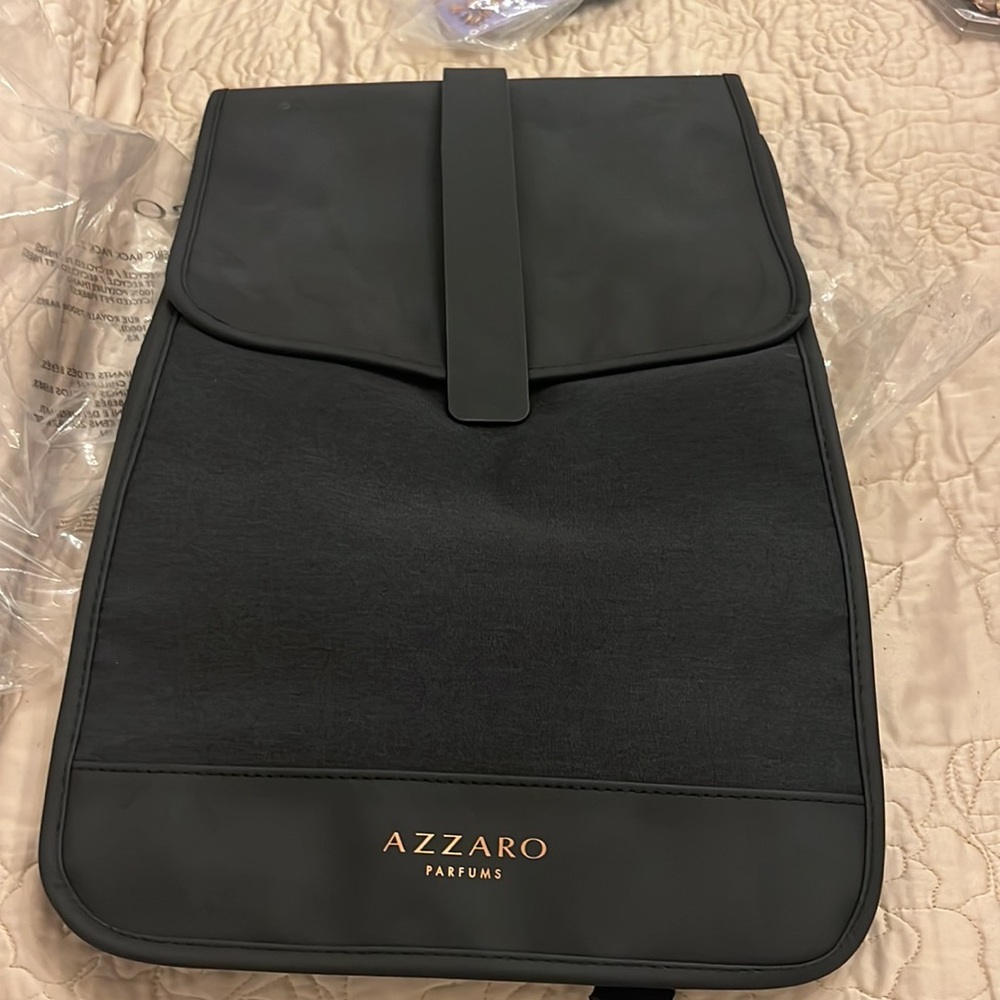 Azzaro parfumerie back pack brand new fabric and leather kind mix can be folded
